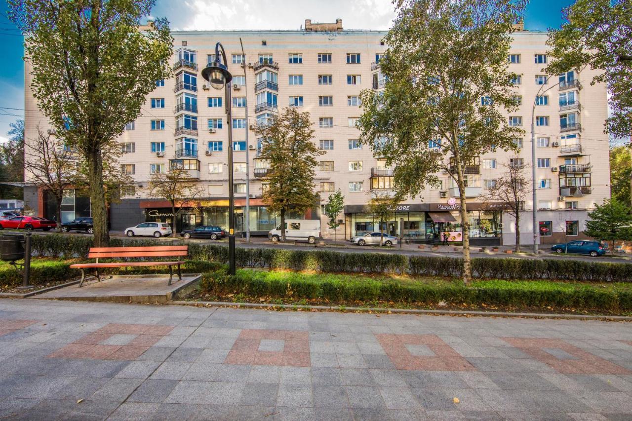 Просторная уютная квартира в самом центре Киева ТРЦ Gulliver Экстерьер фото